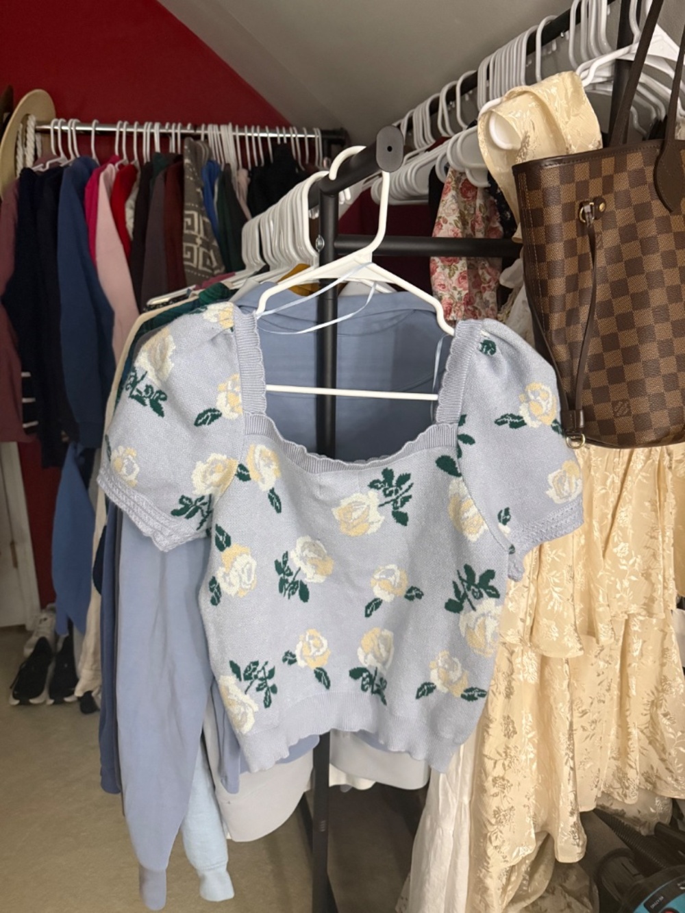 Light blue floral blouse Size M - Picture 4 of 5